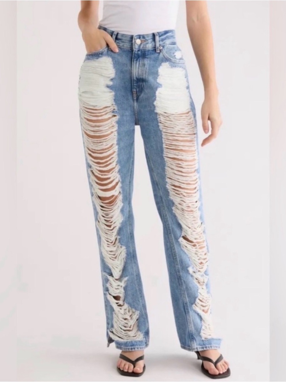 Good American - The Khloé High Waist Ripped Denim Straight Leg Jeans NWT size 31